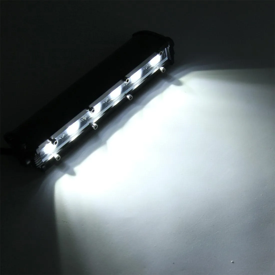 18W LED Adjustable Work Light | DC 10-30V | 2300Lm | 6500K | 30° Spot Beam | Waterproof | Car, Boat & Emergency Use