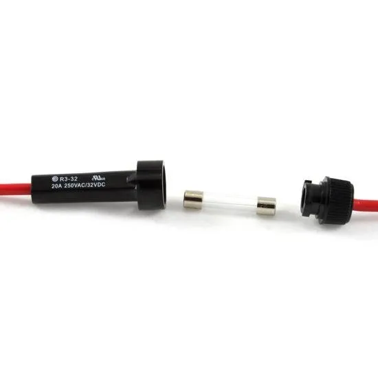 EKM Inline Fuse Holder With 1 Amp Fuse
