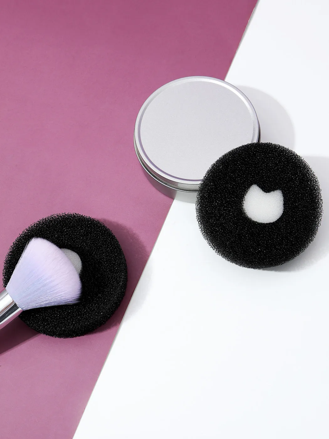 Makeup Brush Color Removal Sponge (1 Container & 3 Sponges)