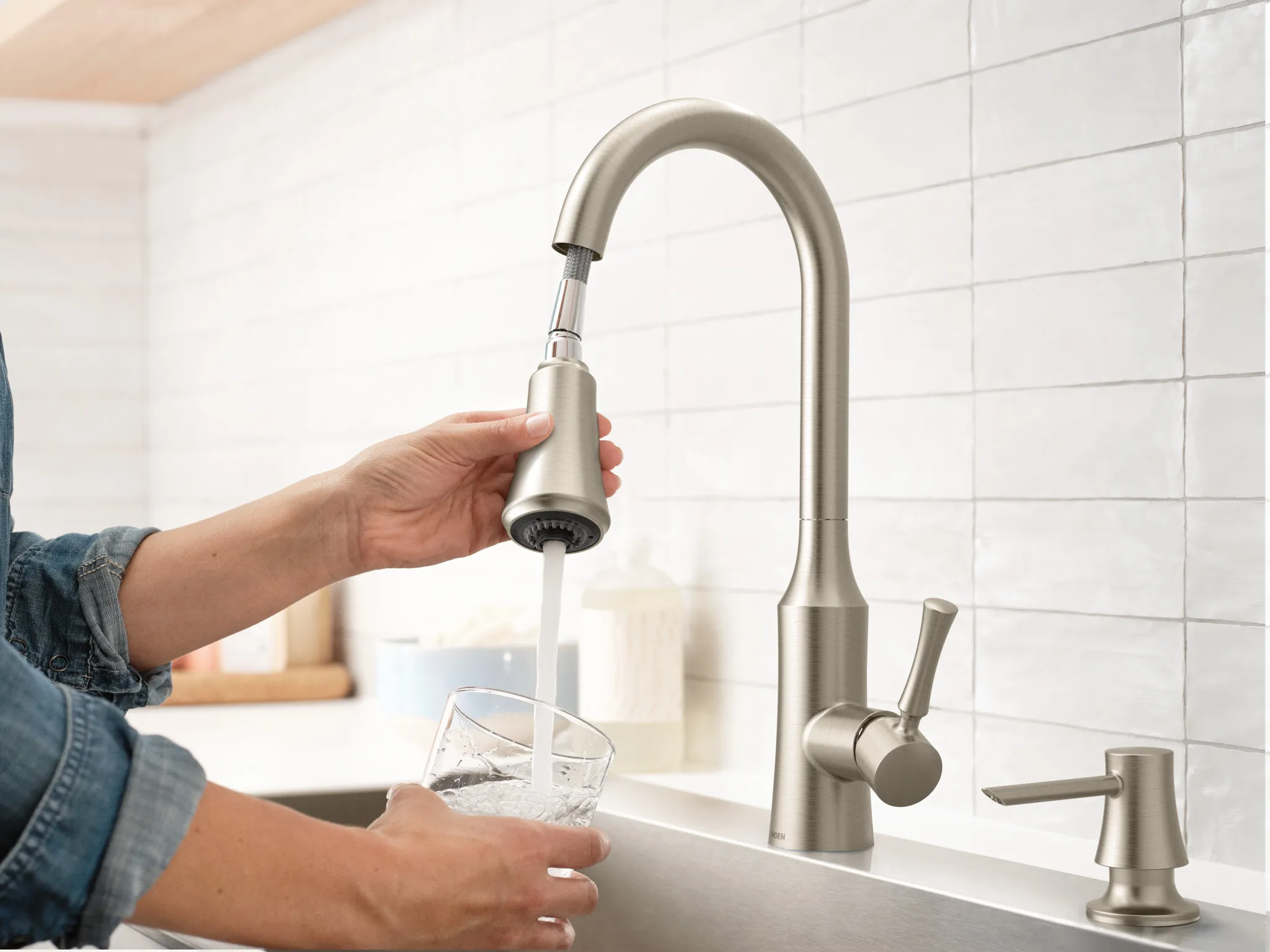 Venango Chrome One-Handle High Arc Pulldown Kitchen Faucet